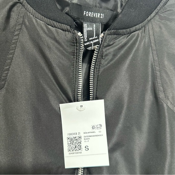 Forever 21 Black Crop Bomber Jacket - Picture 9 of 13